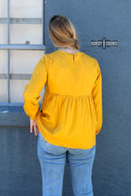 Load image into Gallery viewer, Guadalupe Blouse
