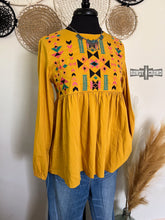 Load image into Gallery viewer, Guadalupe Blouse
